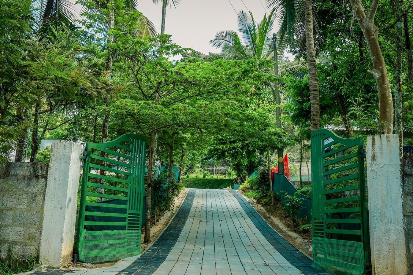 Green Aura Private Villas Sultan Bathery Exteriér fotografie