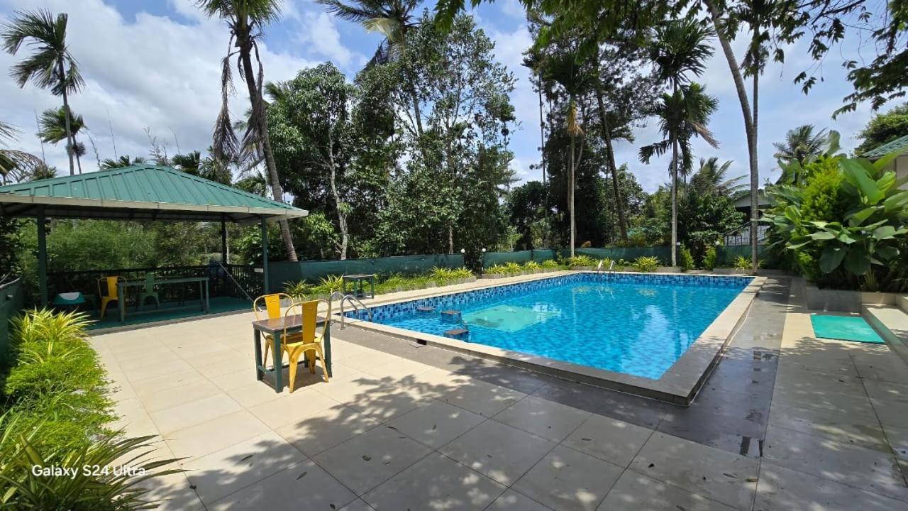 Green Aura Private Villas Sultan Bathery Exteriér fotografie
