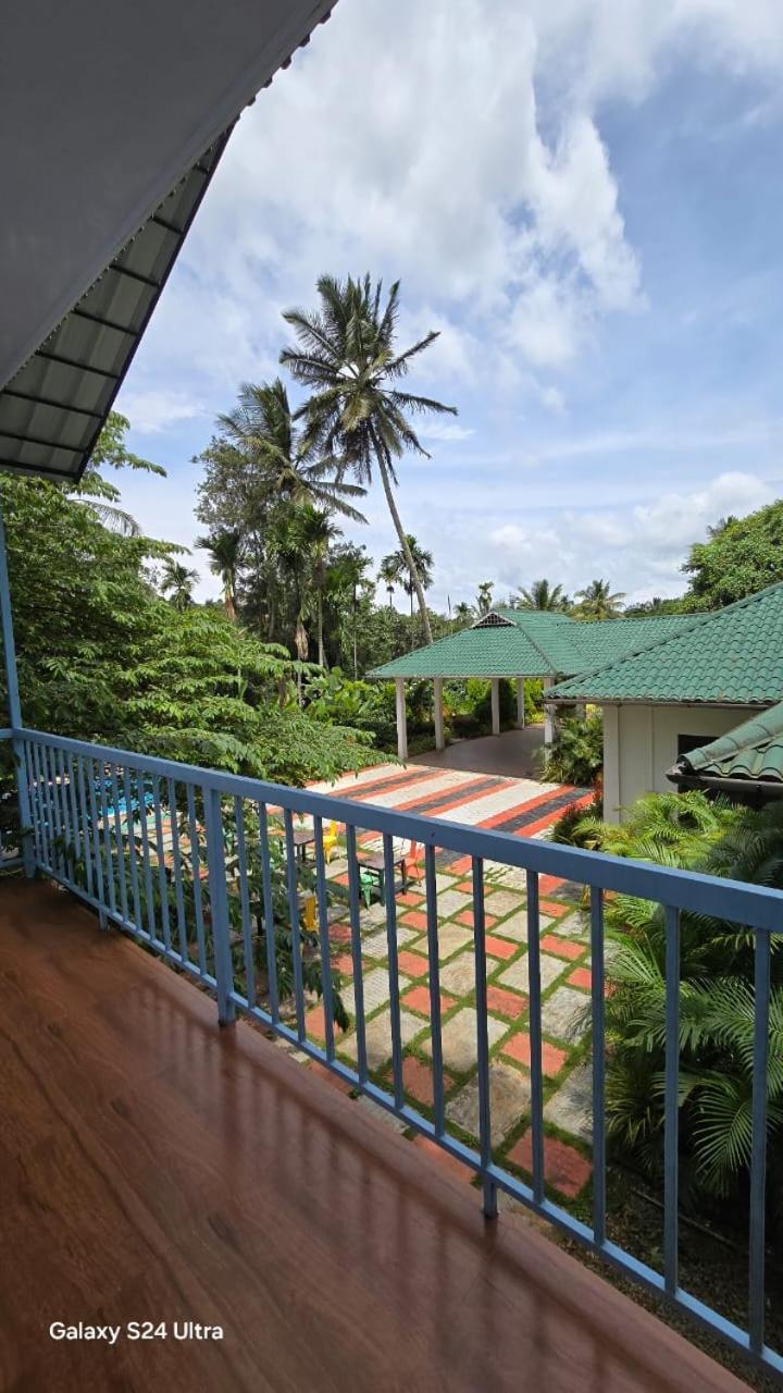Green Aura Private Villas Sultan Bathery Exteriér fotografie